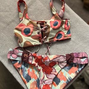 Maagi reversible bikini